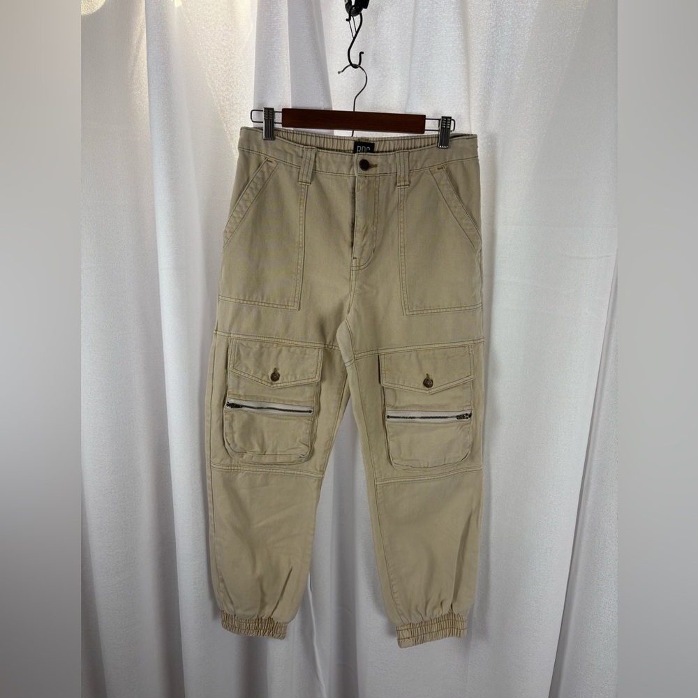 BDG Urban Outfitters Cargo Utility Joggers Pants Size 27 GUC
